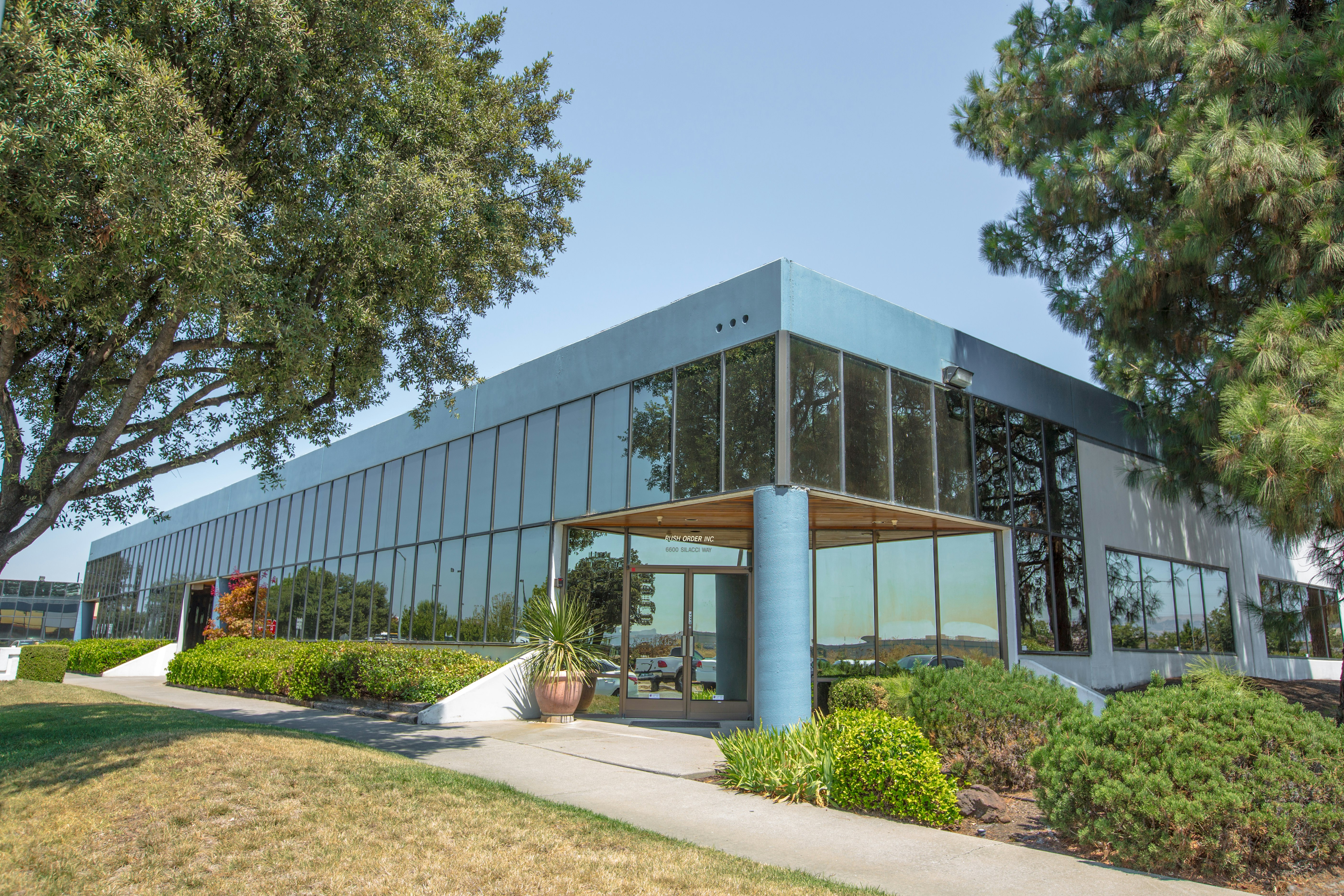 Rush Order gallery image