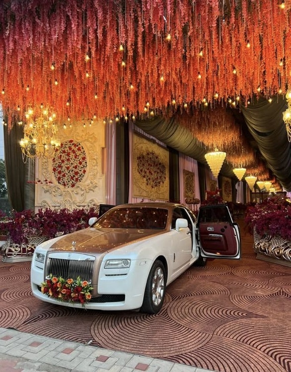 Luxora Cars gallery image