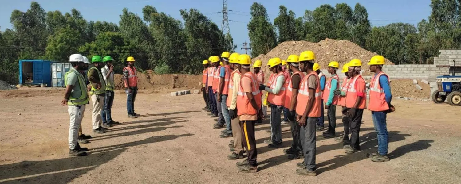 Top construction company in Dehradun 제품 배너