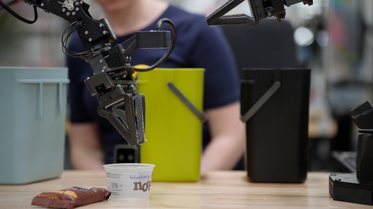 Gemini Robotics 1.5 gallery image