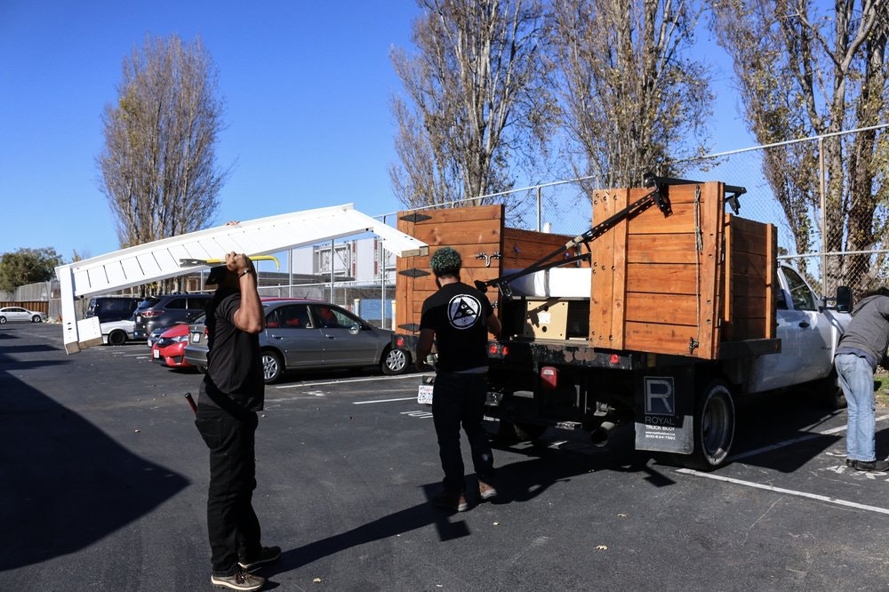 Delete gallery image