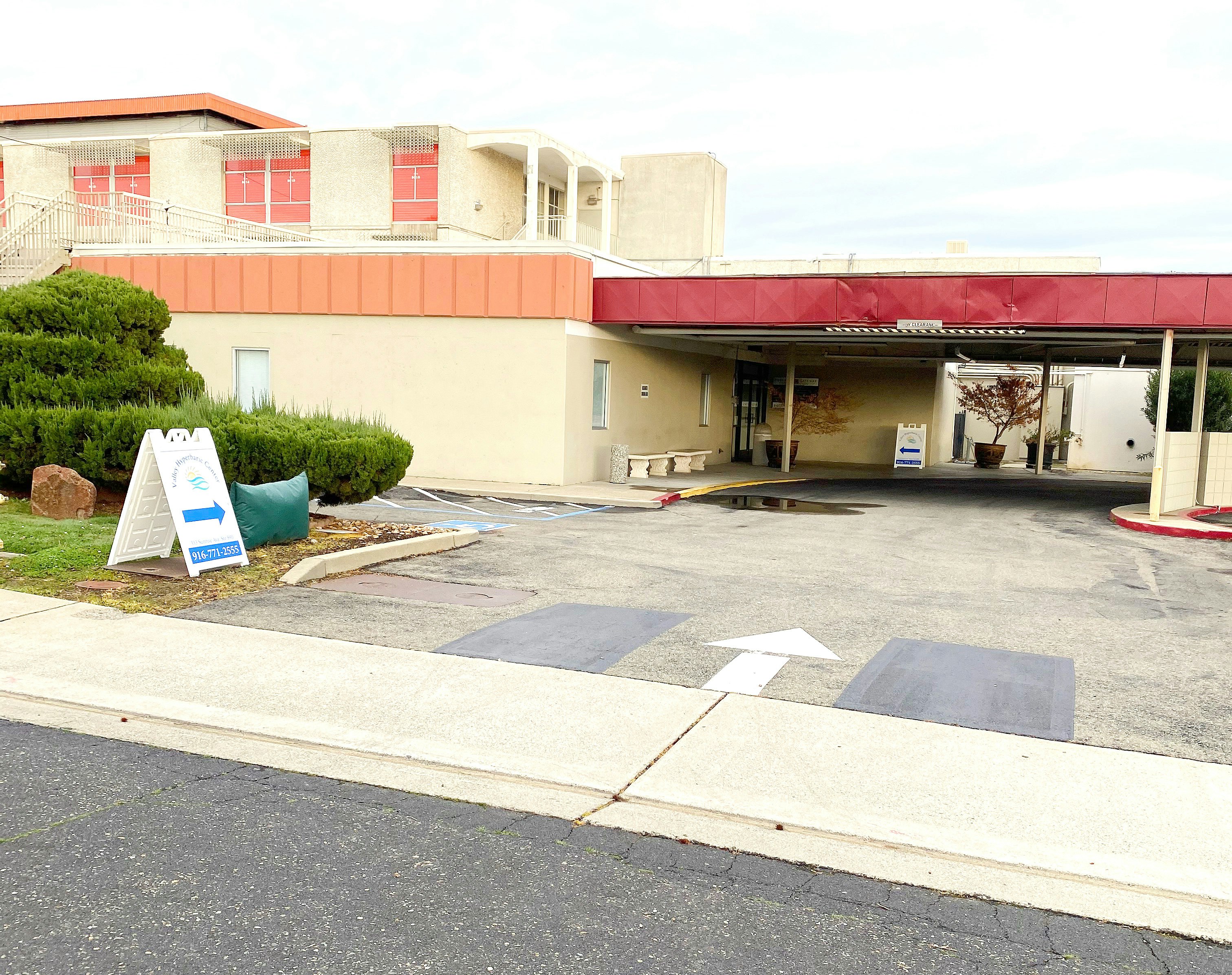 Media Pusat Hyperbaric Valley Roseville 2