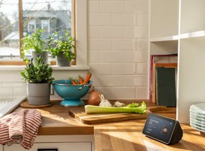 Amazon Echo Show 5 gallery image