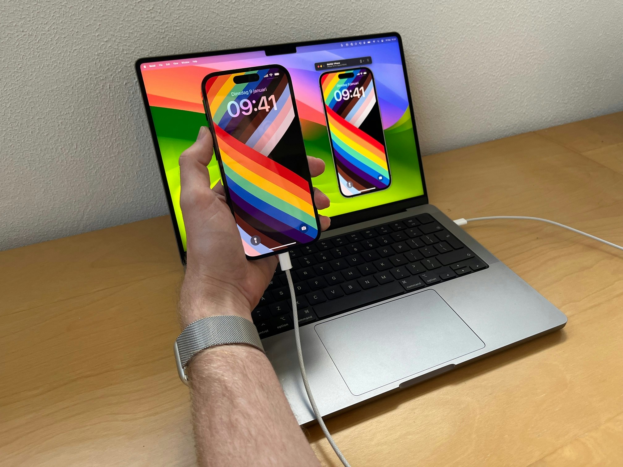 Bezel - Mac App Store Launch - Легкое и красивое зеркальное зеркало iPhone в магазине Mac App Store медиа 2