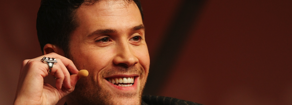 Unlabel gallery image