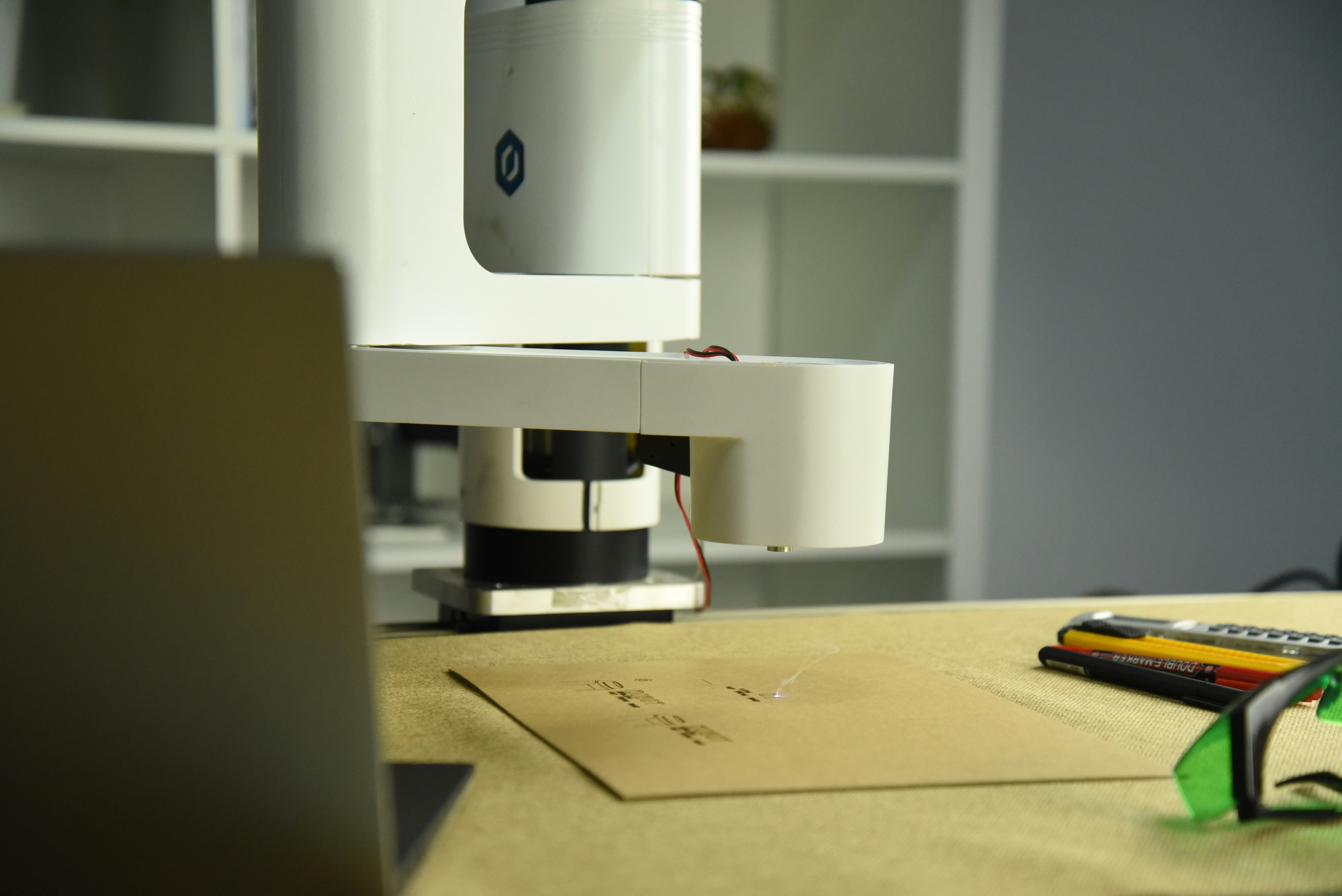 Dobot M1 gallery image