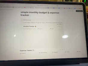 Simple Notion Budget Tracker gallery image