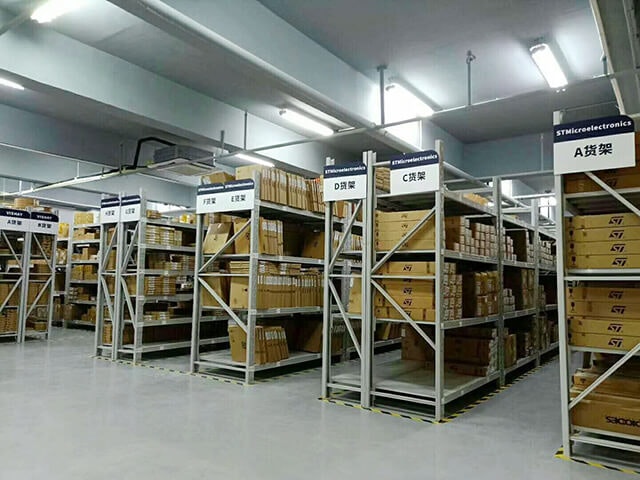 Xc6slx45-2fgg676i - Xc6slx45-2fgg676i-xilinx fpga-mfmic medya 1
