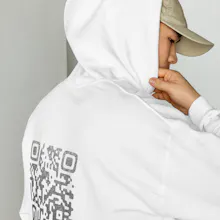 QRCloth gallery image