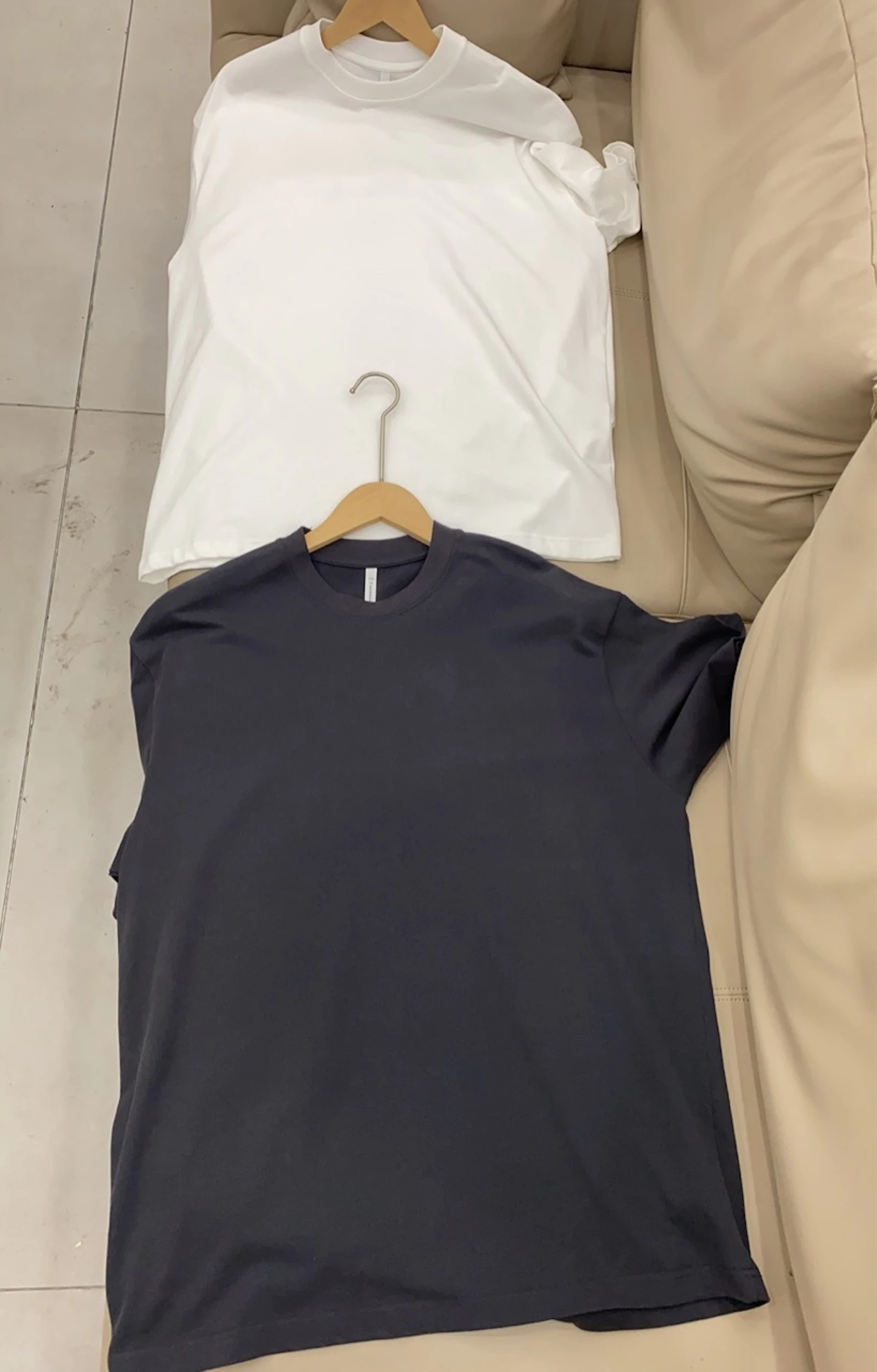 YTTWEAR Heavyweight Blank Tee screenshot 2