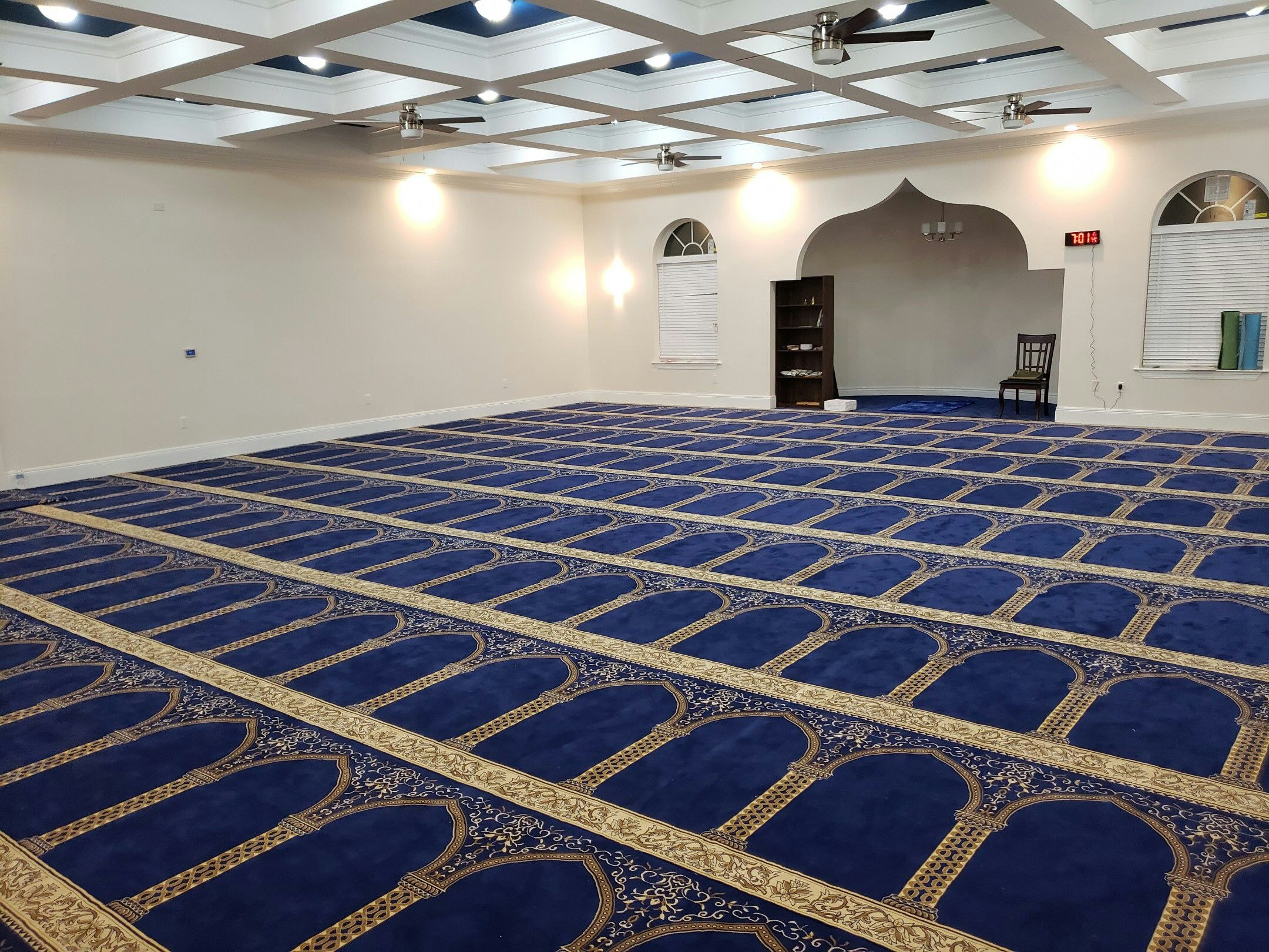 وسائط Mosque Carpet Dubai - Shop premium masjid carpet | 20% off 2