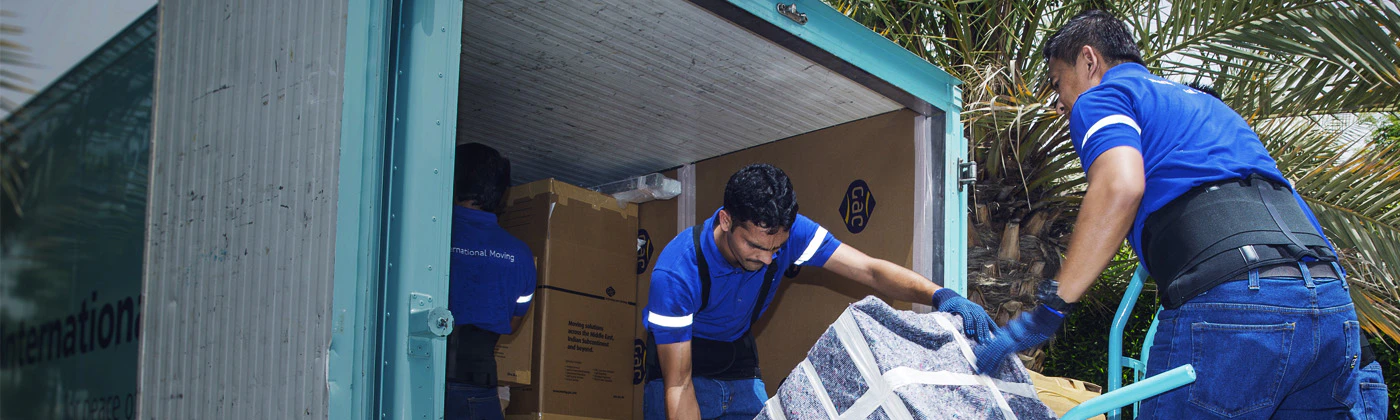 GACInternational Moving cover