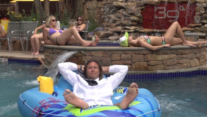 Tubular gallery image