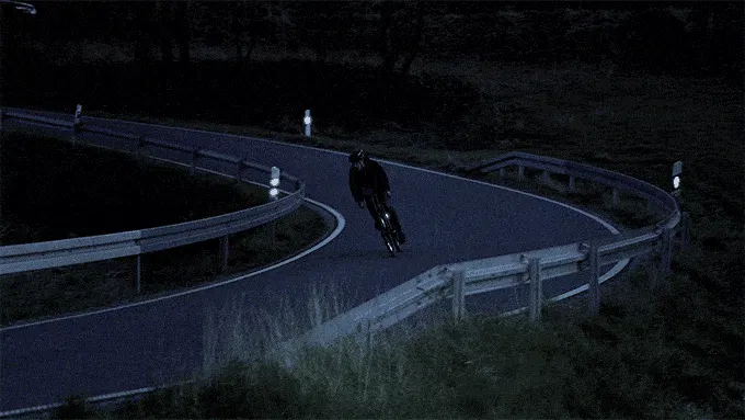 FLECTR ZERO | Ride safely with style.