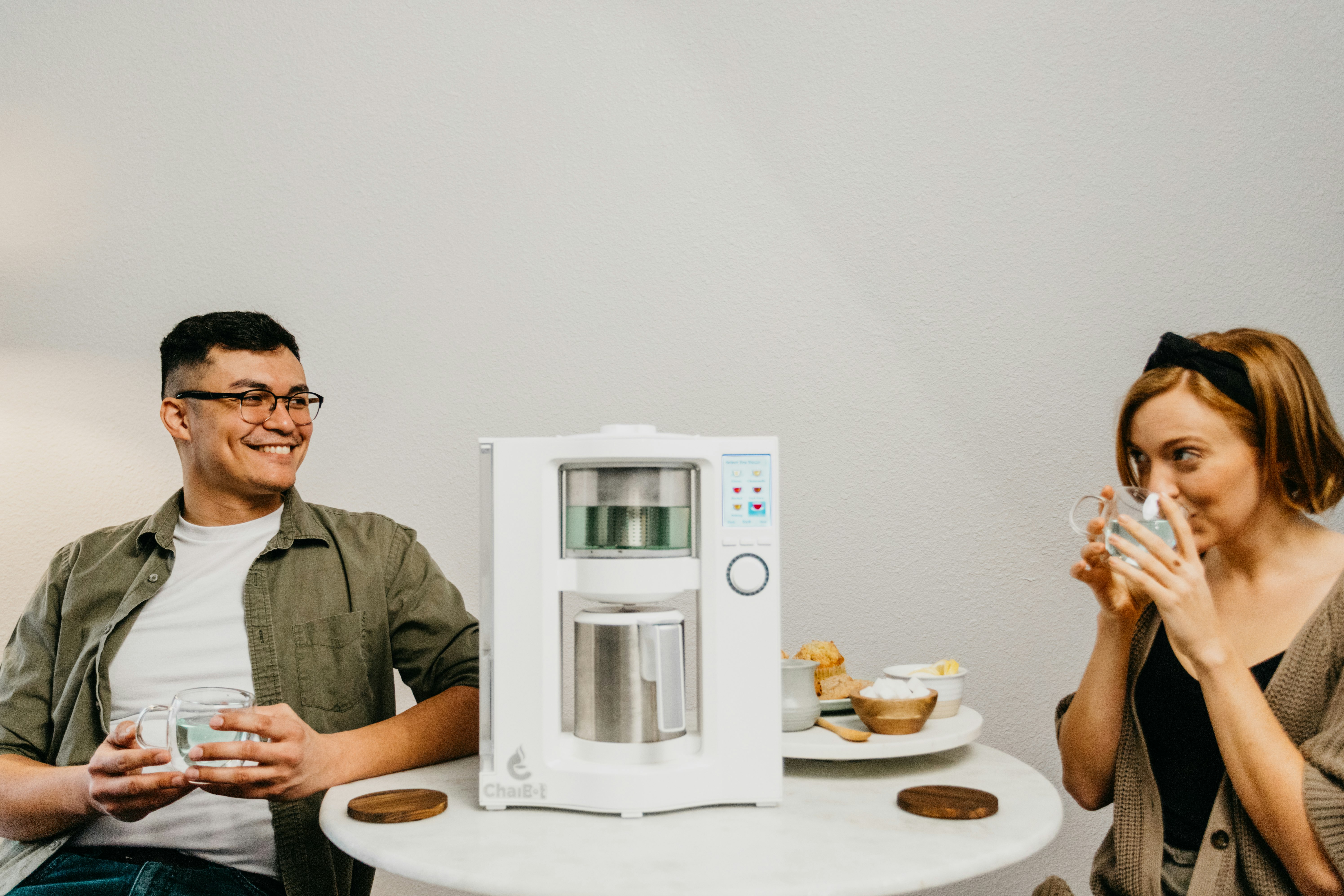 ChaiBot is the world's first automated tea-brewing machine that perfectly  makes tea, chai, and even matcha - Yanko Design