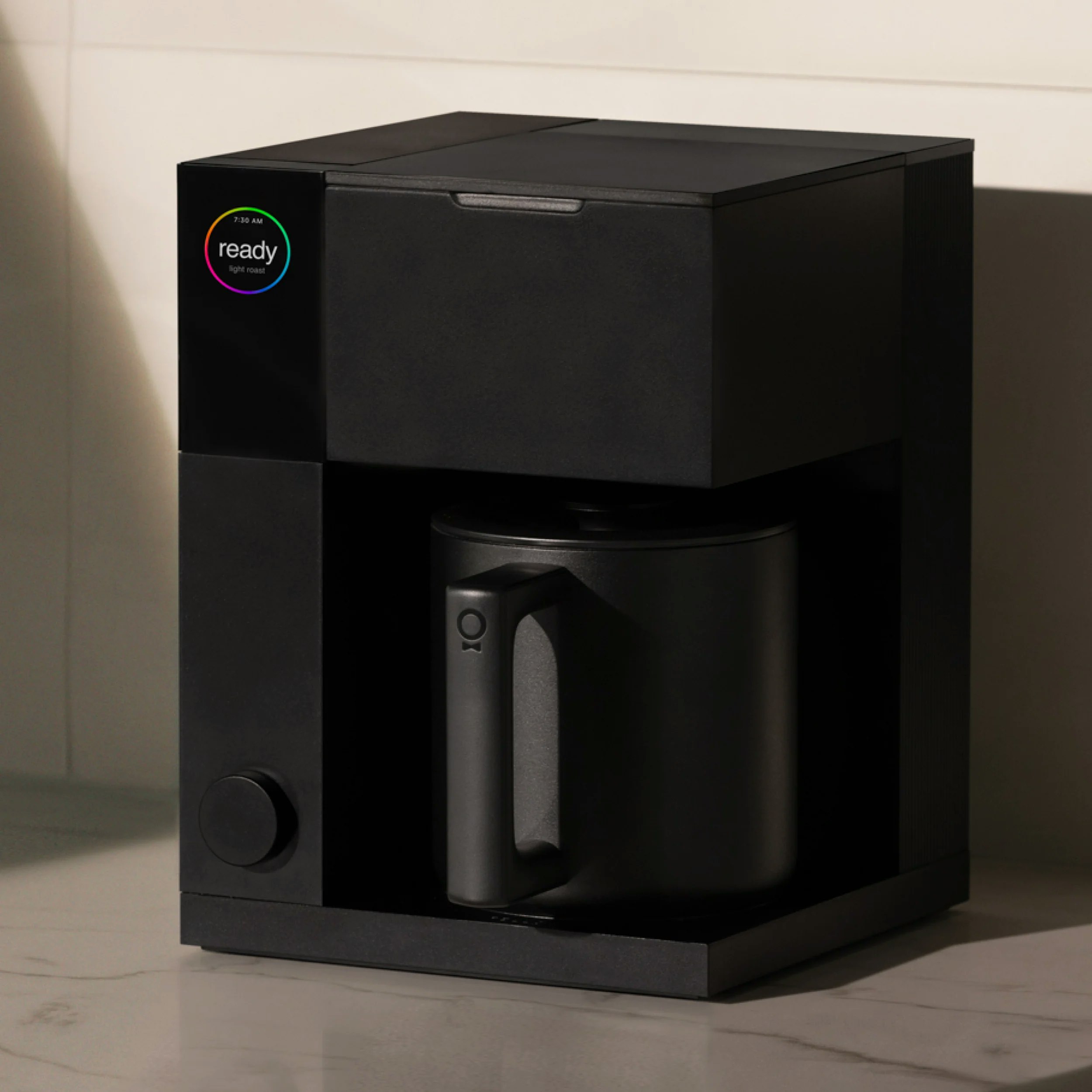Kollegen Aiden Precision Coffee Maker - Gießen Sie Kaffee mit dem Kaffee mit dem Knopfdruck aus Medien 6