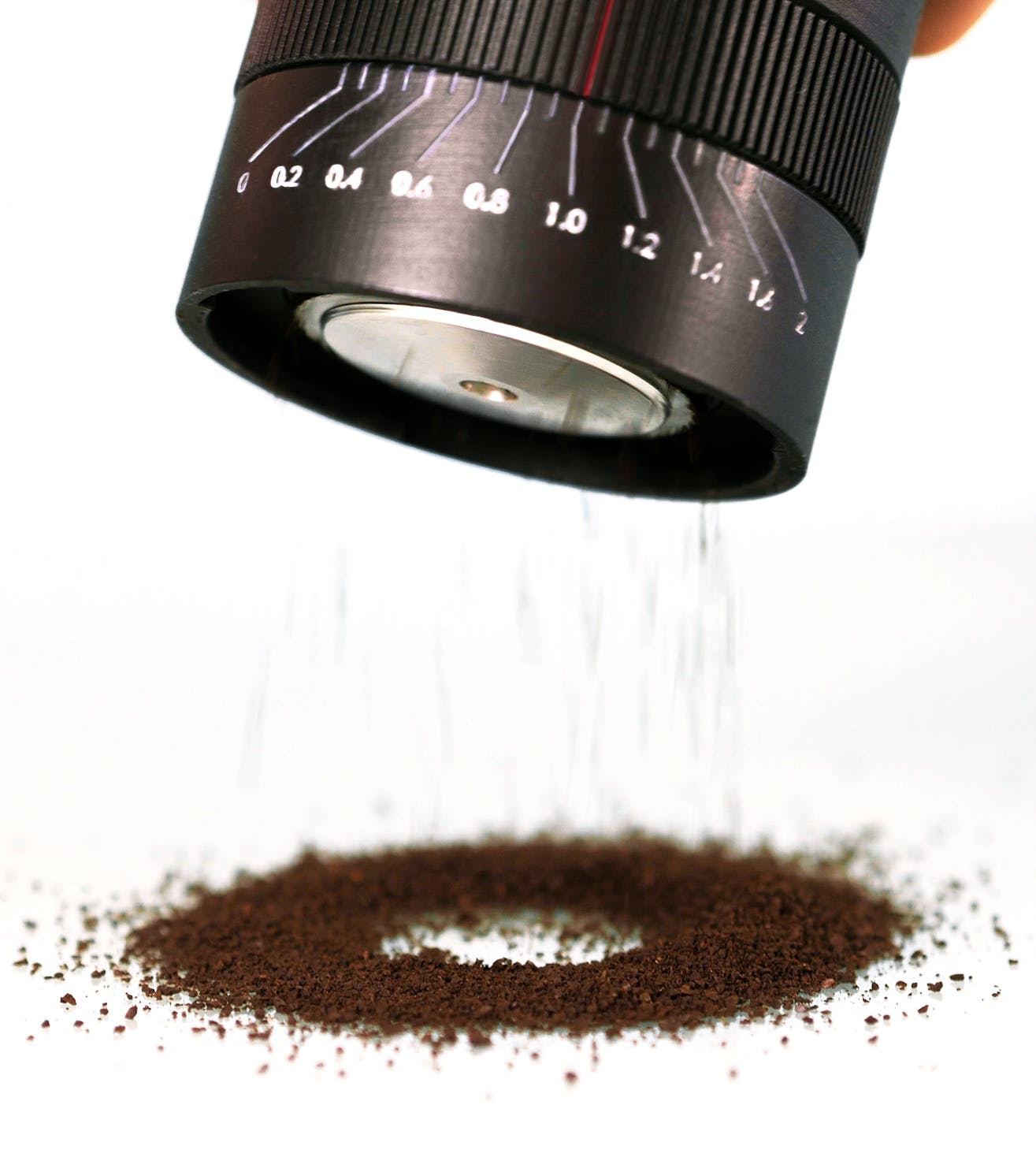 Hiku - the Premium Coffee Grinder media 3