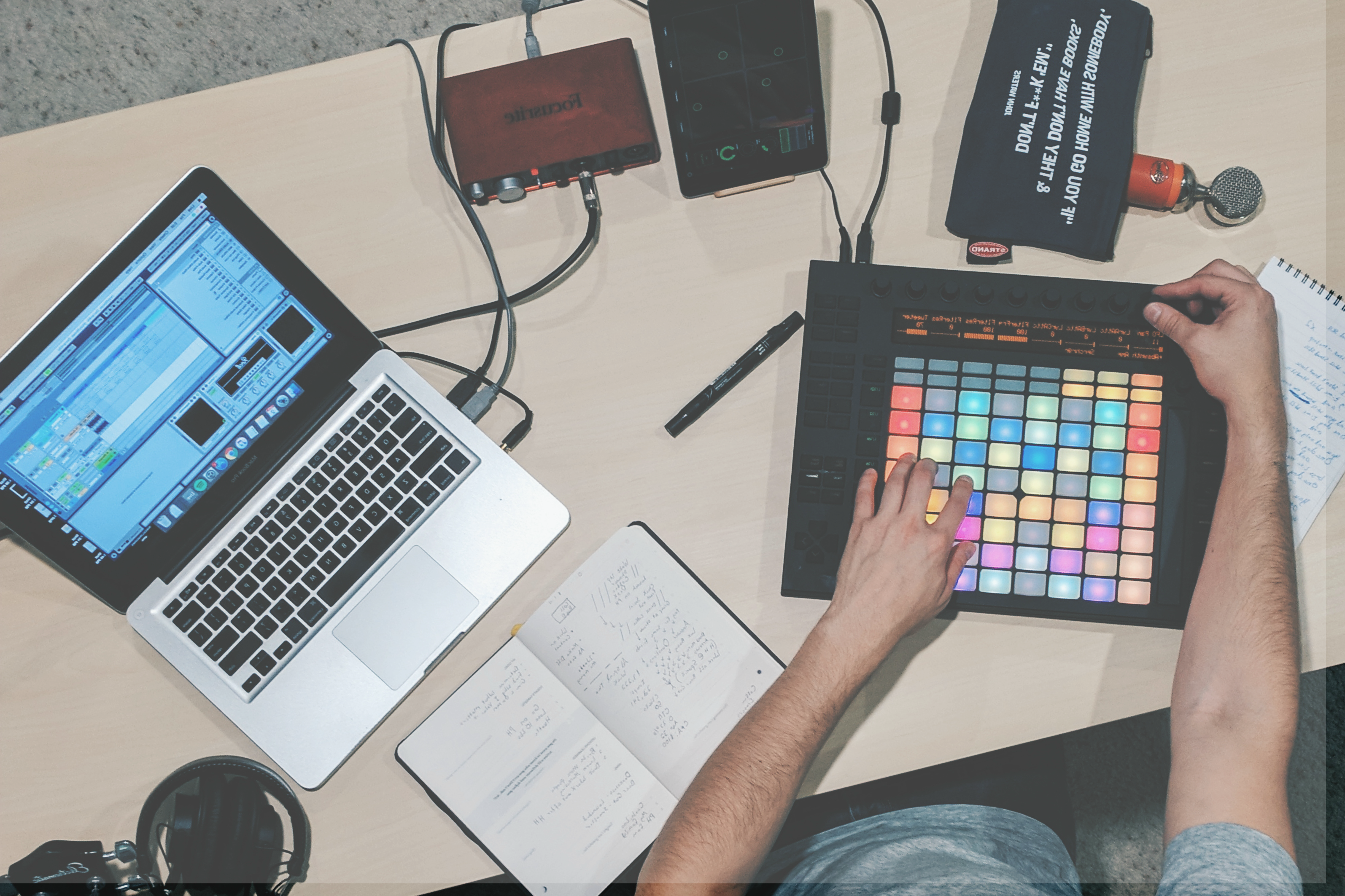 Deskstash gallery image