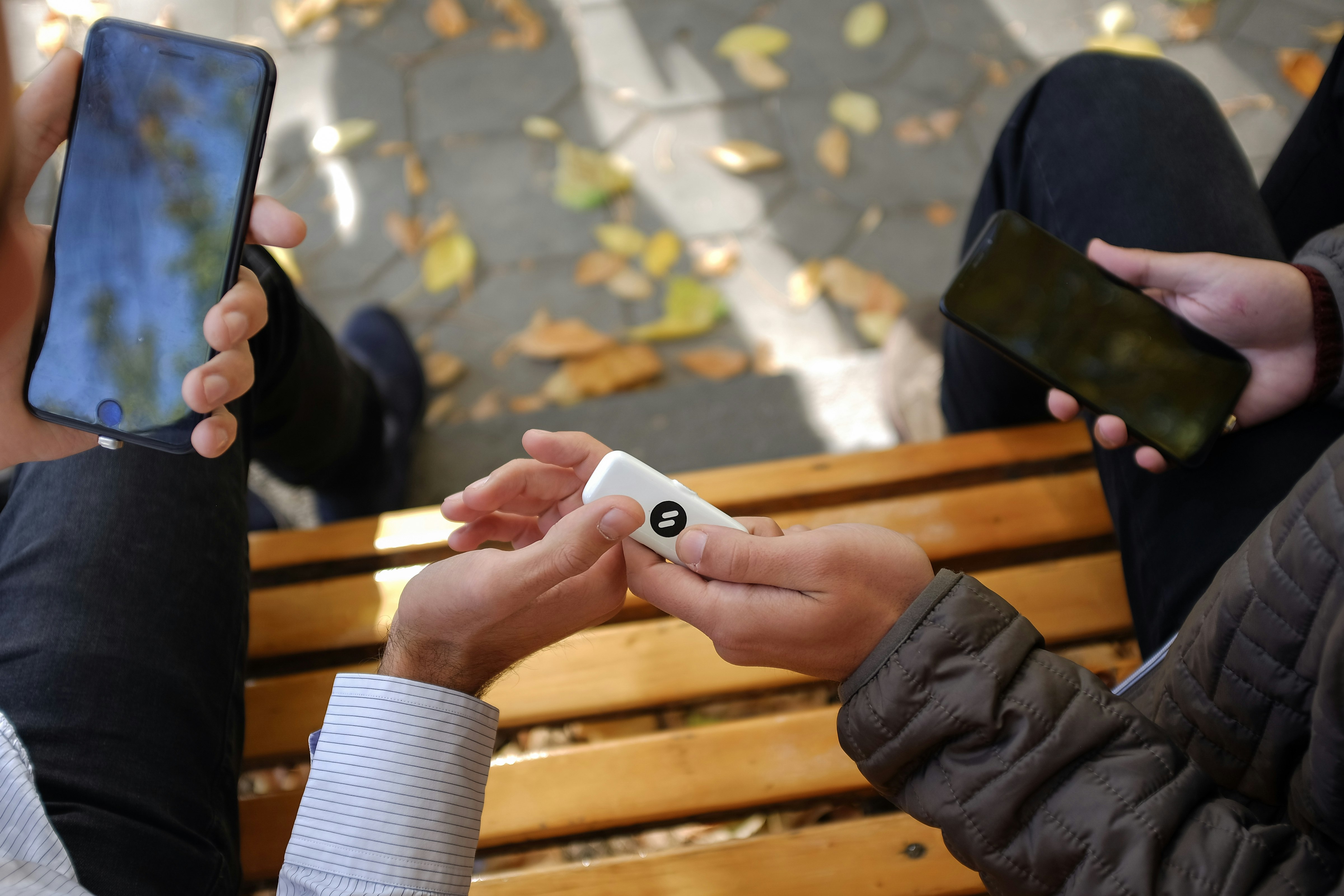 Lightr Smart Charger gallery image