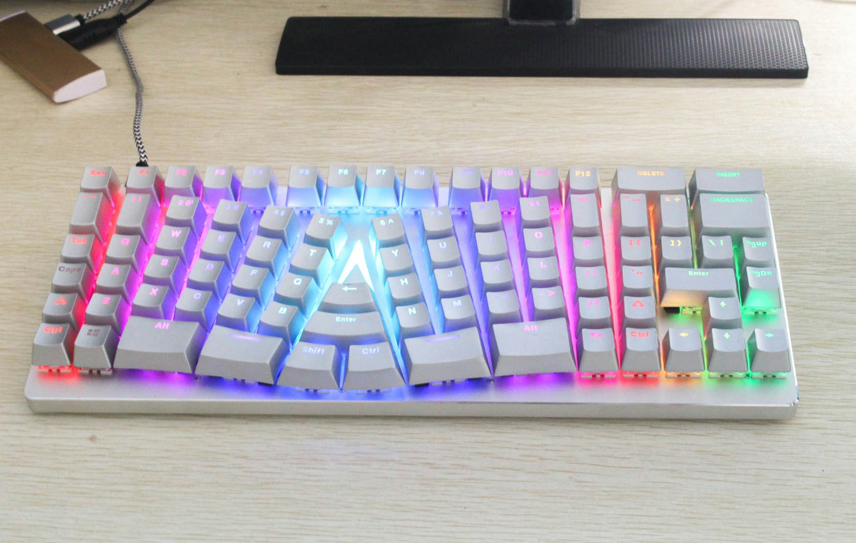 X-Bows Ergonomic Keyboard gallery image