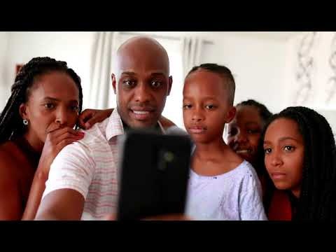 Border Cash gallery image