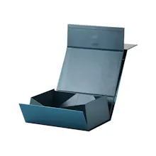 3D Surprise Gift Box gallery image