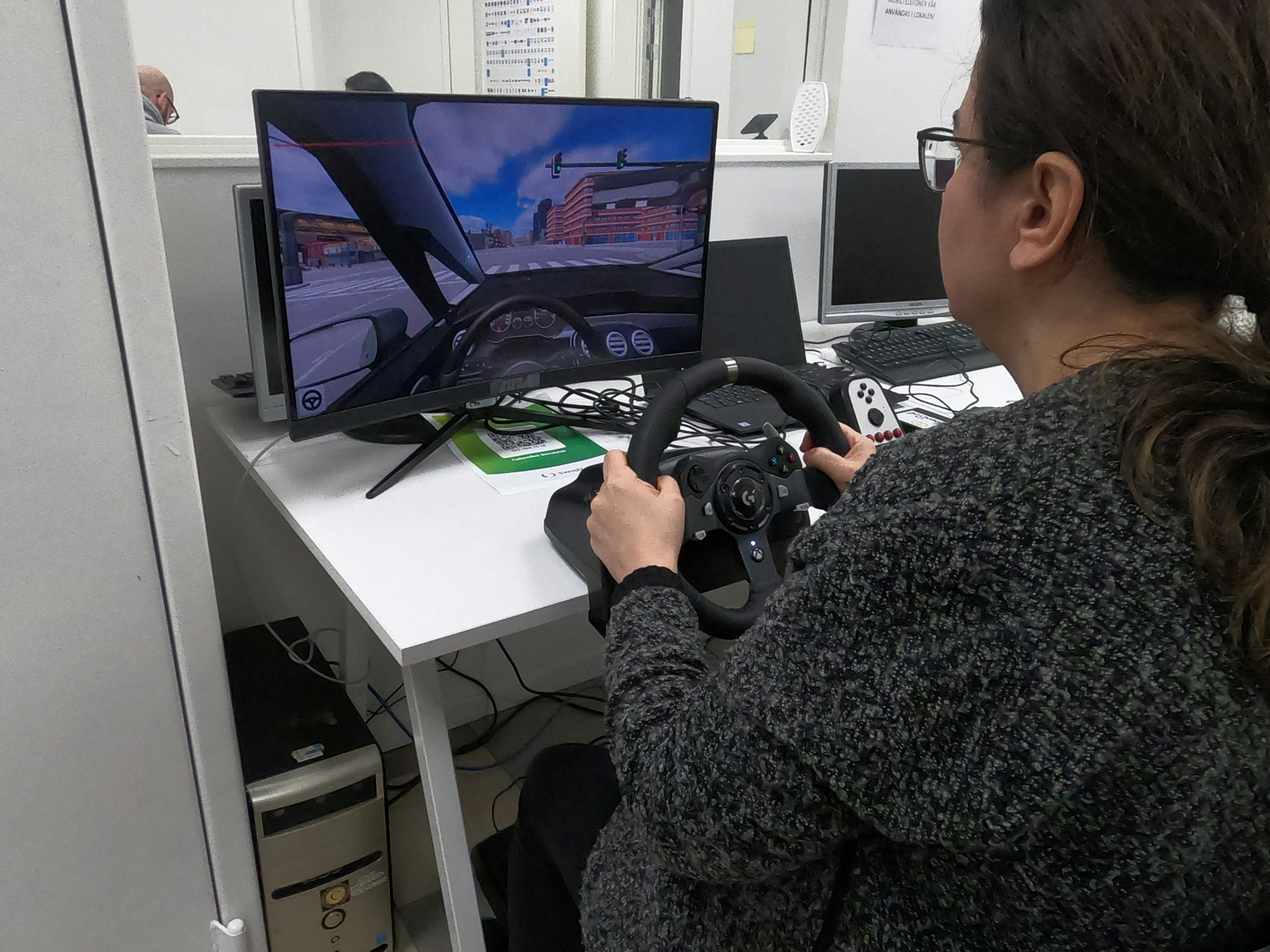 Simulator to learn driving license - Screenshot 4 showing product features and functionality