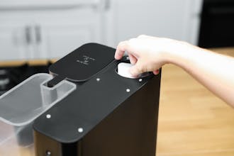 Sküma Water gallery image