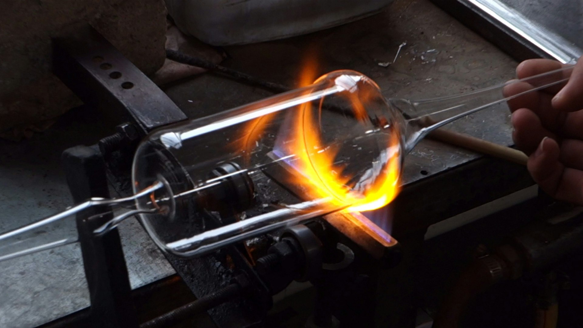 ICEGOLD: World's Purest Glass Design Highlights Every Drink gallery image