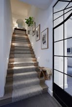 Reenest gallery image