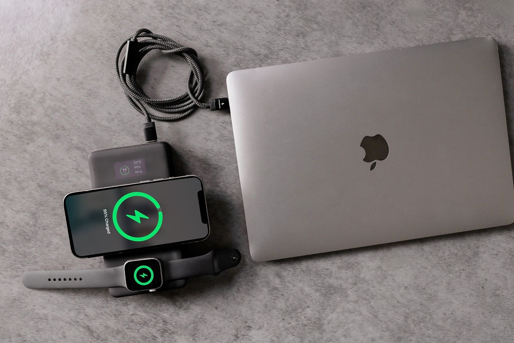 Flash Pro Ultra 275W Powerbank - Sadece 1 güç bankası ile 6 cihaz şarj edin medya 3