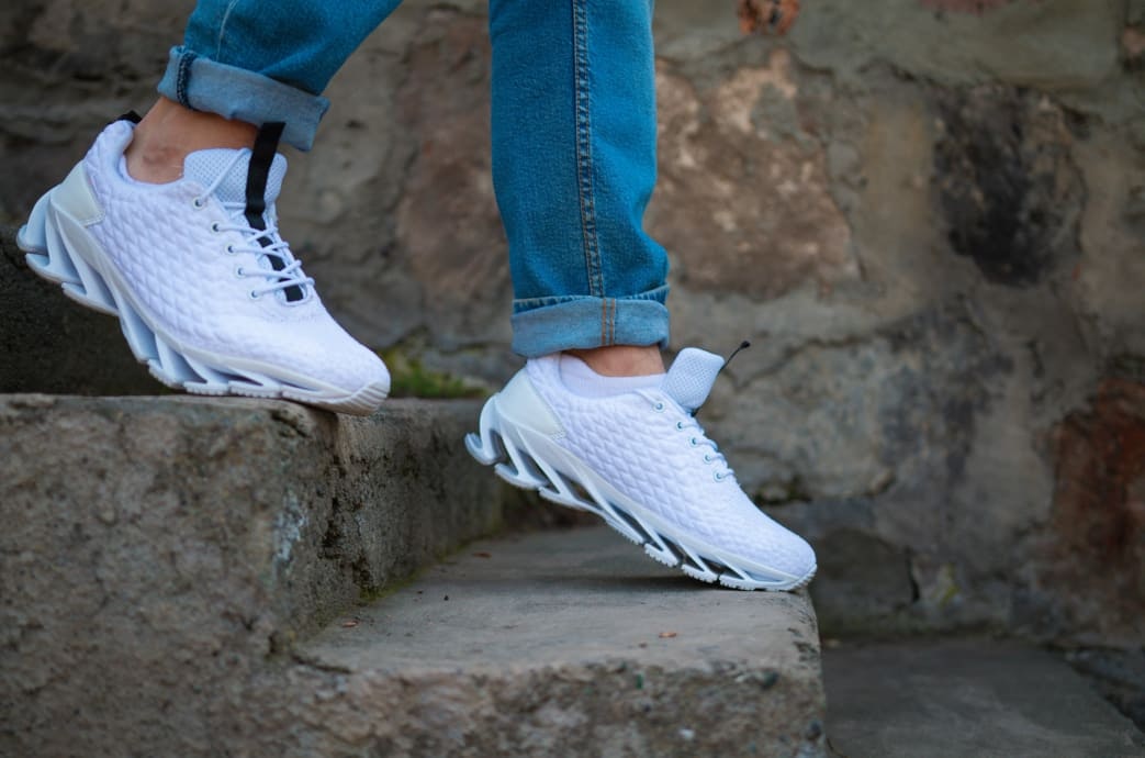 Betee: Sneakers For Every Occasion. gallery image