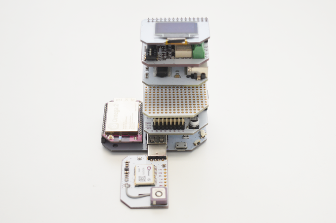 Onion Omega2 gallery image