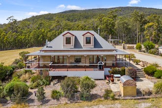 Bruny Island Vacations gallery image