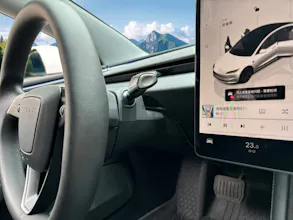 Tesla Turn signal and gear shift stalks gallery image