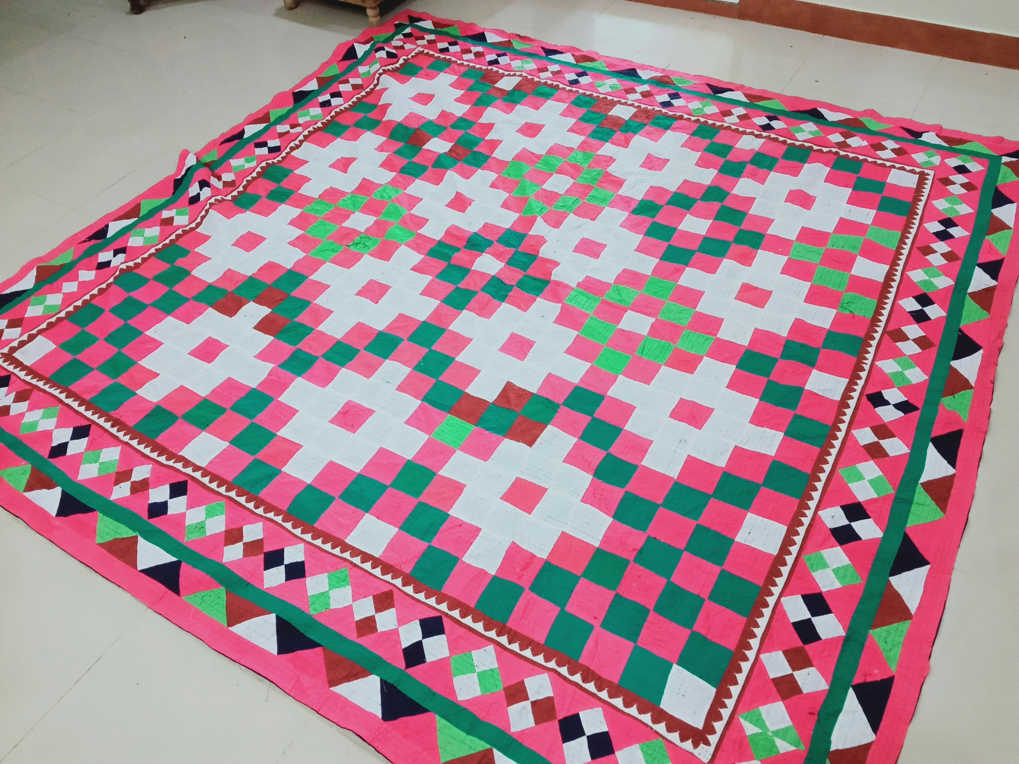 Handmade quilts gallery image