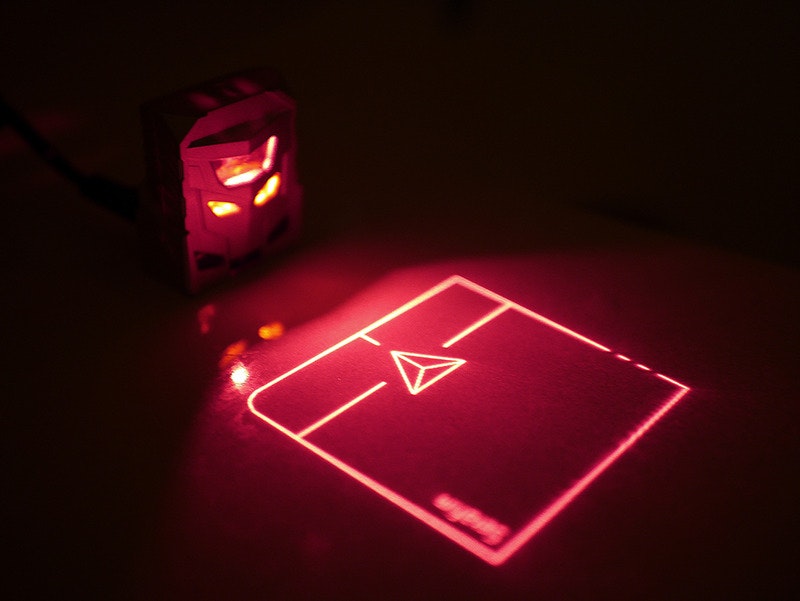 The World's First ODiN Aurora mouse projector gallery image