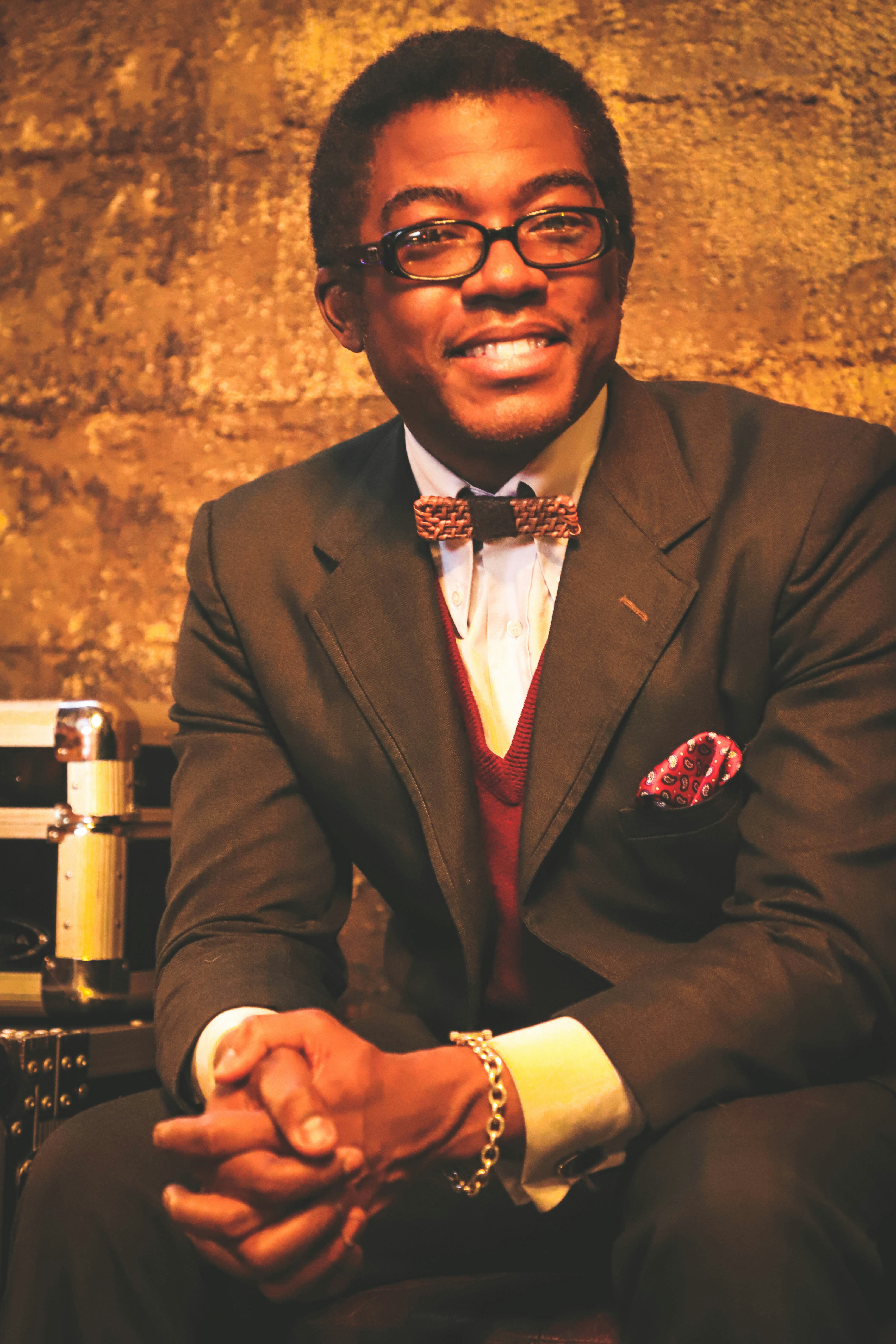 The Rattan Bow Tie gallery image