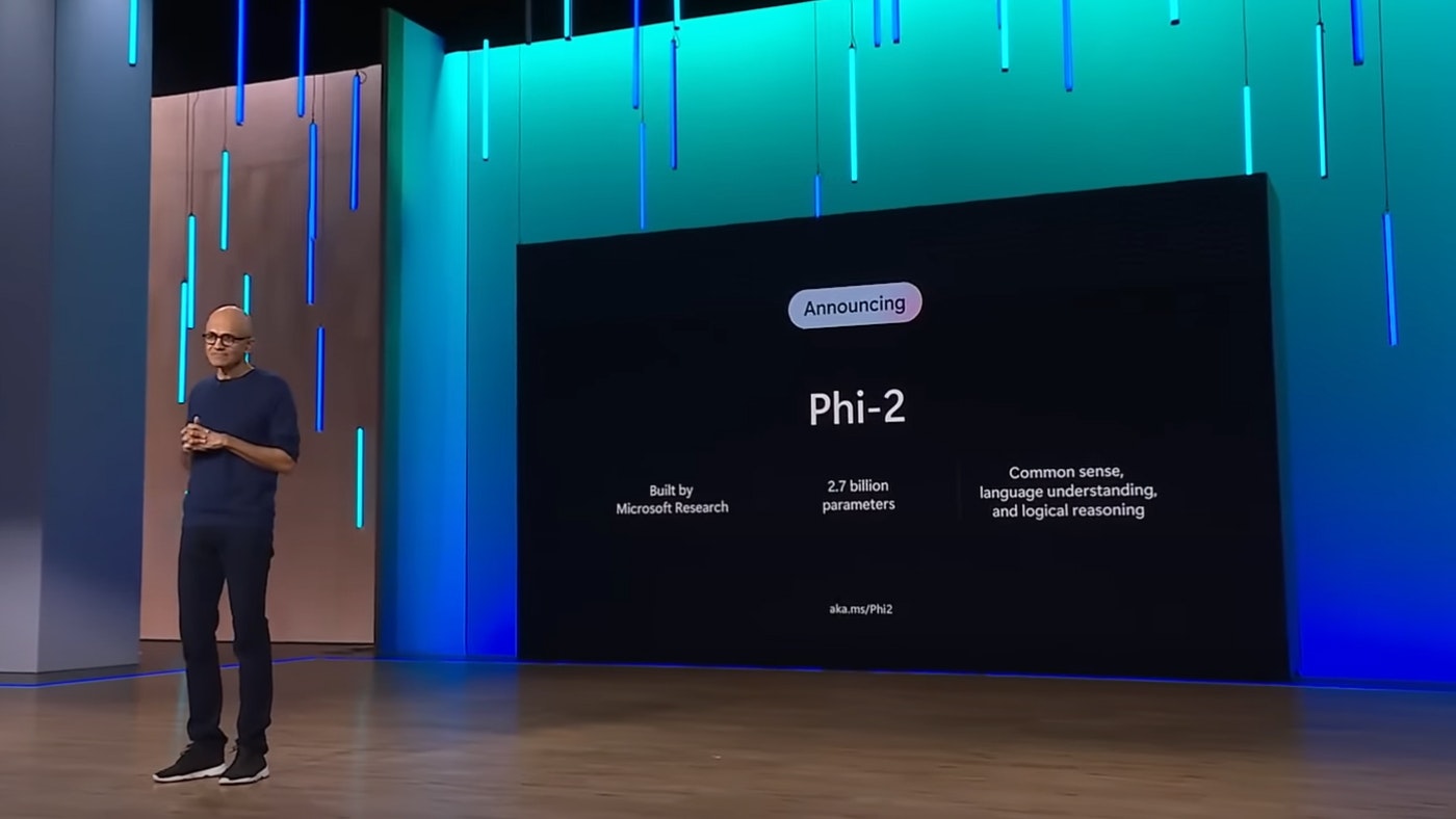 รุ่น Phi-2 media 8