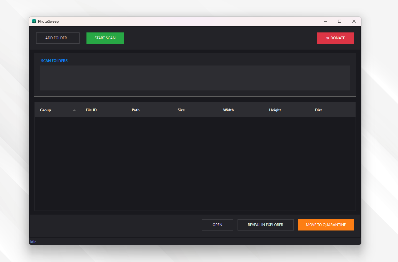 PhotoSweep - Duplicate Photo Finder  - Main screenshot showing features and interface