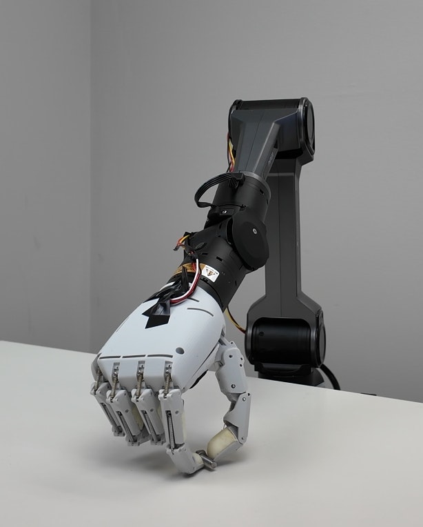 Aero Hand Open gallery image