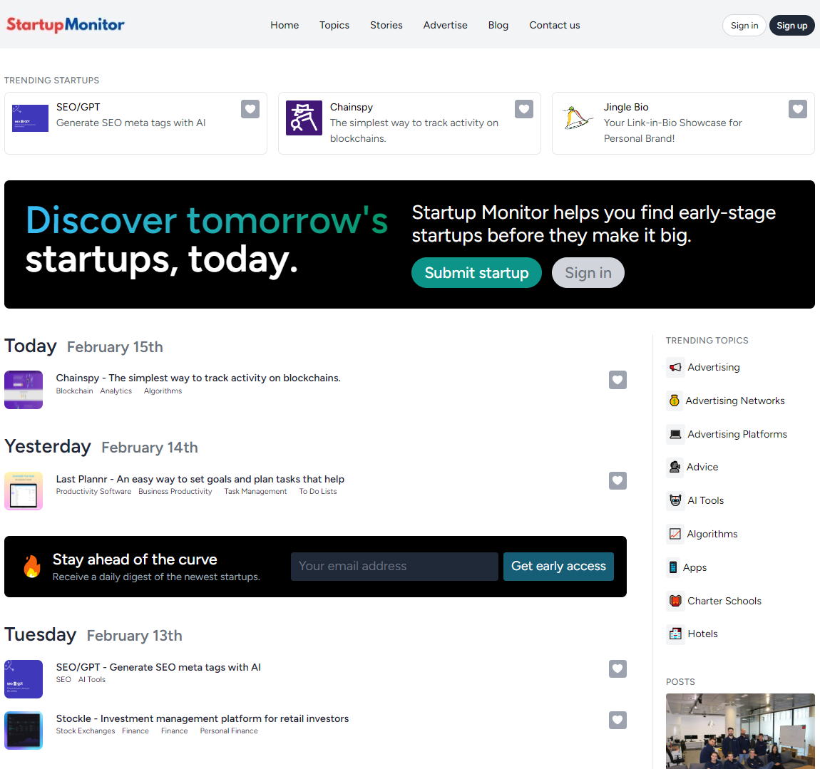 Mídia 1 de Monitor de inicialização - Promova sua startup de graça para milhares de indivíduos.