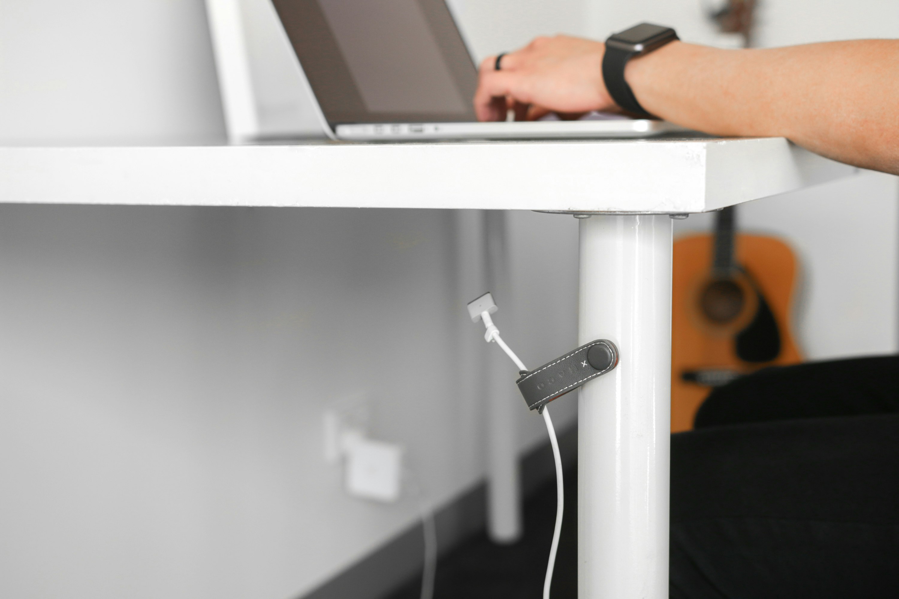 MACO 2.0 and BIG MACO (Magnetic Cable Organiser) gallery image