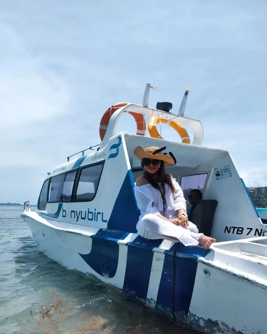 GILI TRAWANGANへのスピードボート