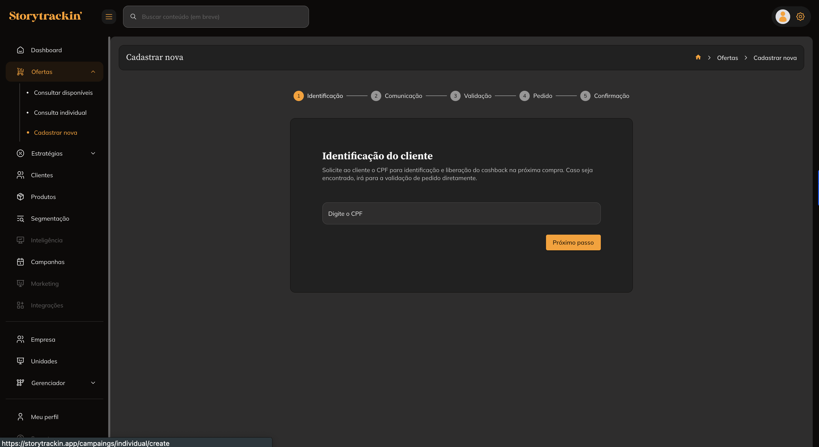 Mídia 2 de StoryTrackin ' - Plataforma de dados e engajamento do cliente