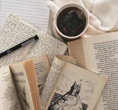 Regency Quill gallery image