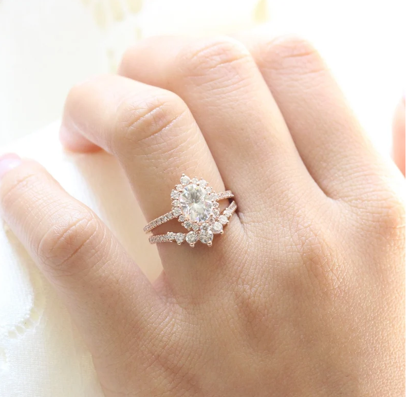 Golden ring for women