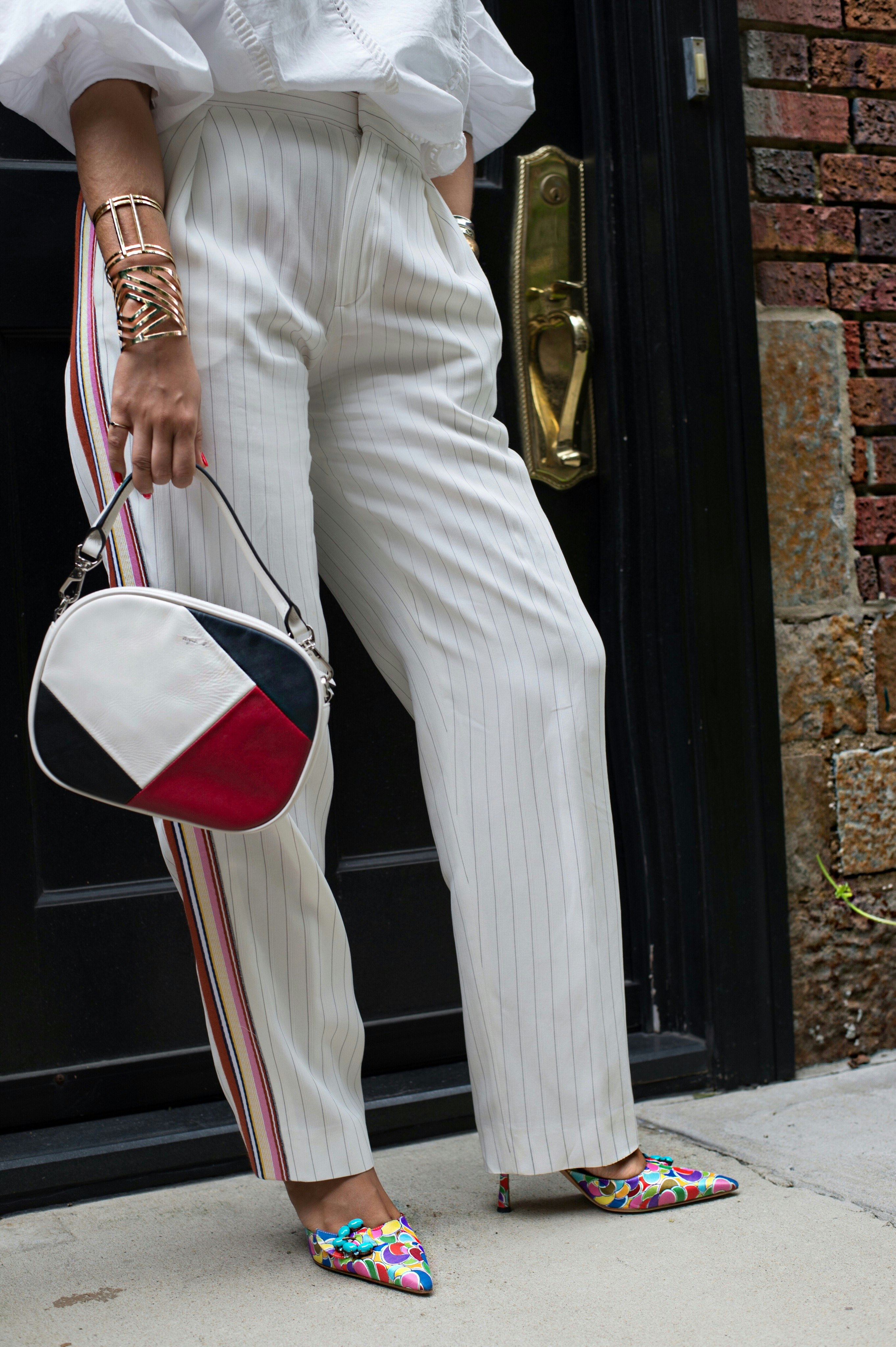 Alley Girl gallery image