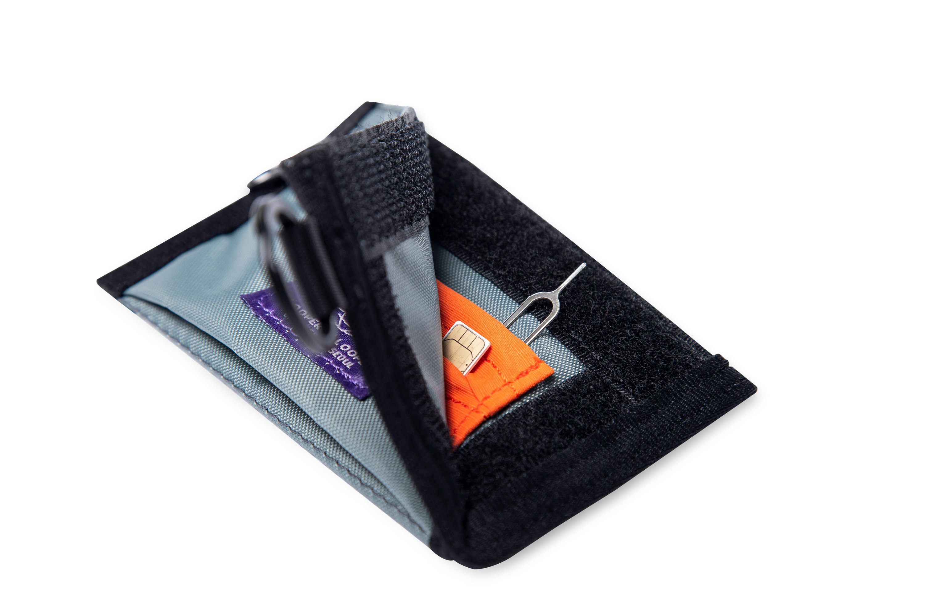 Looper - the New Tech Luggage backpack! gallery image