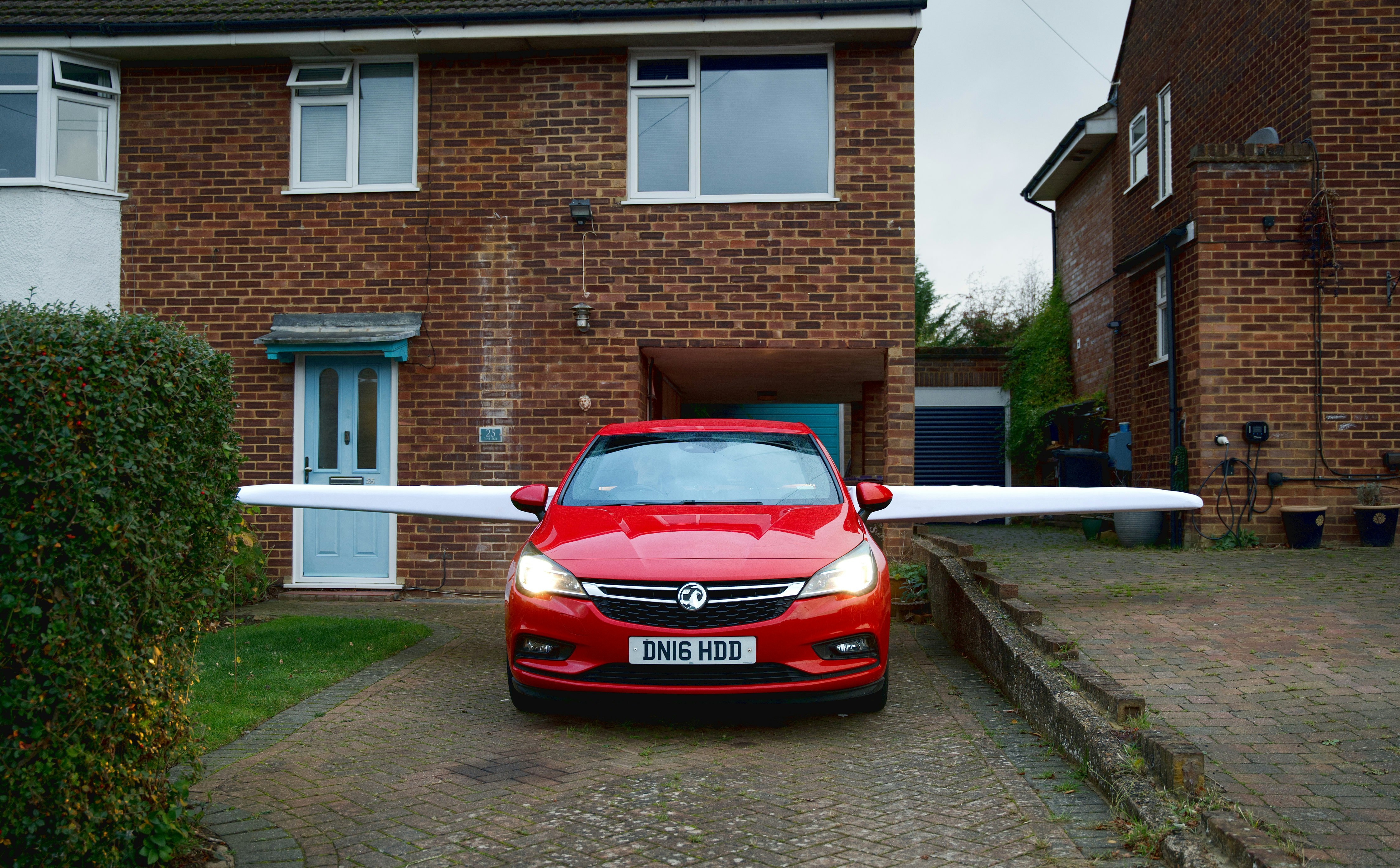 We Wing Any Car - Main screenshot showing features and interface